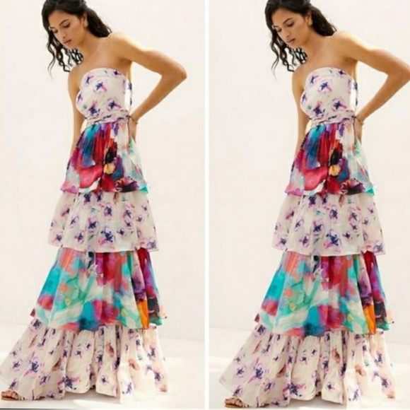 Stunning Nidhi Yasha formal by Anthro - Picture 2 of 8